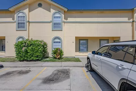 1000 Ranchway Dr #55, Laredo, TX 78045