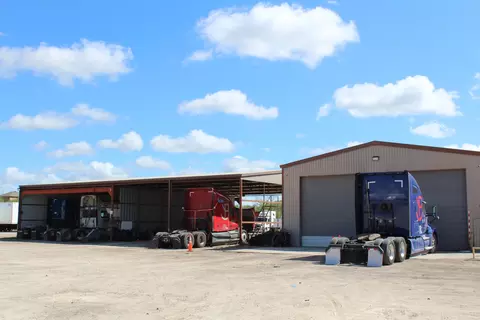5508 E Saunders St, Laredo, TX 78041 photo 8
