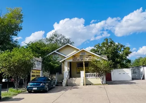 1516 Clark Blvd, Laredo, TX 78040