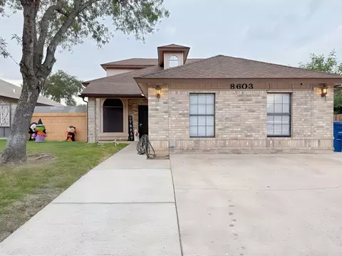 8603 Northridge Lp, Laredo, TX 78045 photo 1