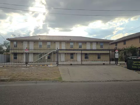 4018 San Agustin Ave, Laredo, TX 78041