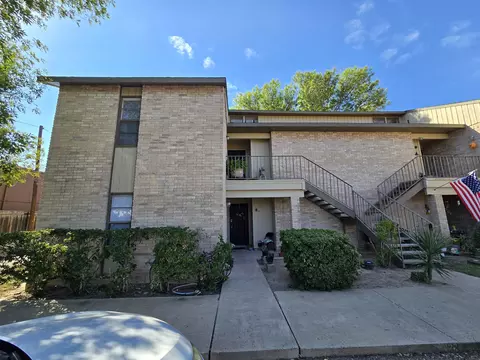 100 Hillside Rd #219, Laredo, TX 78041