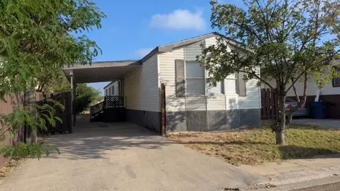 6406 Cereus Ct, Laredo, TX 78043