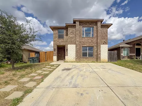 3520 Domingo Saenz Rd, Laredo, TX 78046 photo 1