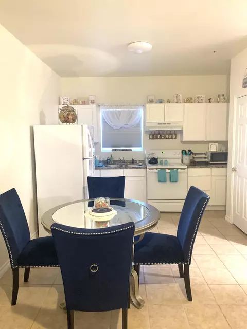 Kitchen - 391 Riverside Dr #10, Eagle Pass, TX 78852 photo 1 of 1