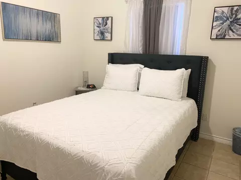 Bedroom - 391 Riverside Dr #10, Eagle Pass, TX 78852 photo 1 of 2