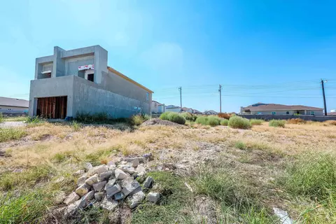 Other - 533 Journey Loop, Laredo, TX 78045 photo 2 of 3