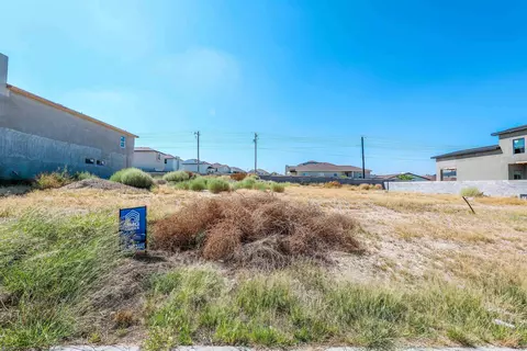 Exterior - 531 Journey Loop, Laredo, TX 78045 photo 1 of 1