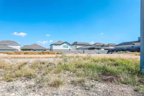 View/Area - 522 Journey Loop, Laredo, TX 78045 photo 12 of 12