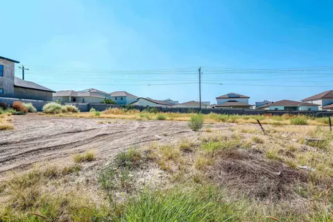 Other - 521 Journey Loop, Laredo, TX 78045 photo 1 of 3