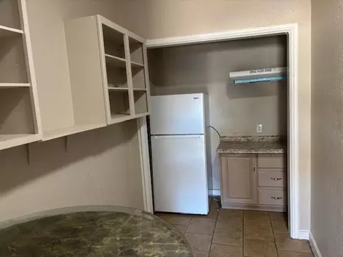 Kitchen - 3711 Daniela Lp #2, Laredo, TX 78043 photo 1 of 1