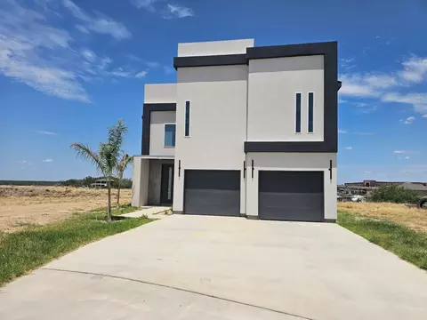 512 Concepcion, Laredo, TX 78045