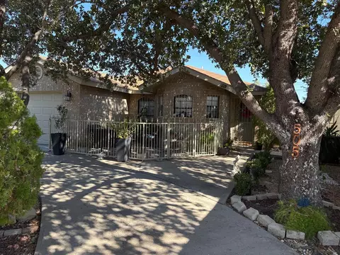 505 Sunridge Lp, Laredo, TX 78041 photo 1