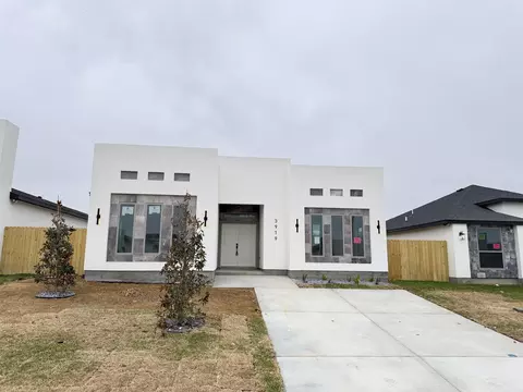 3919 Yoyis St, Laredo, TX 78046