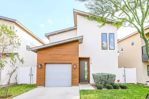 419 Deer Path Loop, Laredo, TX 78045 photo 1
