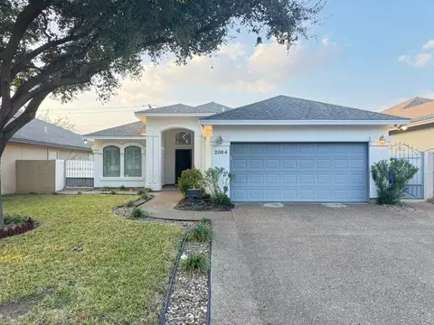 2064 Lima Lp, Laredo, TX 78045 photo 1