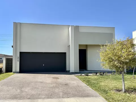 515 Journey Loop, Laredo, TX 78045 photo 1