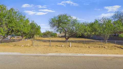 125 Coronado Ave, Laredo, TX 78043 photo 1