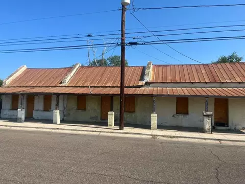 1311 San Eduardo Ave, Laredo, TX 78040