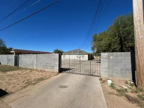 1446 Orquidia Ln E, Laredo, TX 78046
