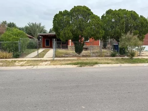 108 Avila Dr, Laredo, TX 78043