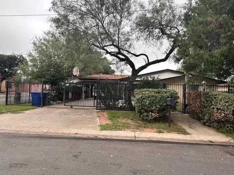 1702 Cortez St, Laredo, TX 78043