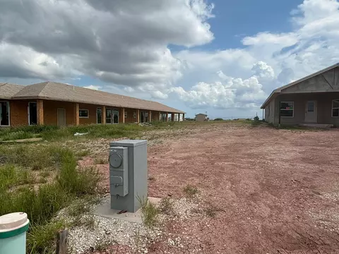 8215 Mejia Rd, Laredo, TX 78043