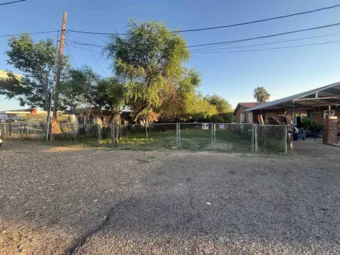 2809 Jaime Zapata Memorial Hwy, Laredo, TX 78043