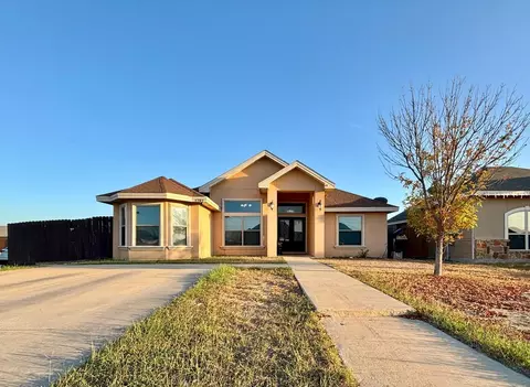 1707 Tron Ln, Eagle Pass, TX 78852