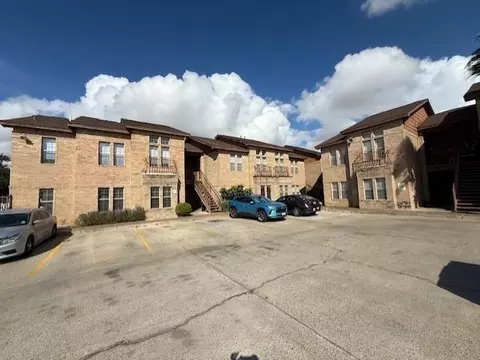 205 Martingale Ln #73, Laredo, TX 78041