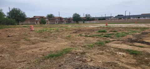 1419 E Hillside Rd, Laredo, TX 78041 photo 8