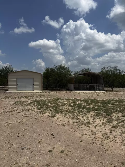 439 Ranch Road 7016c, Laredo, TX 78043 photo 6