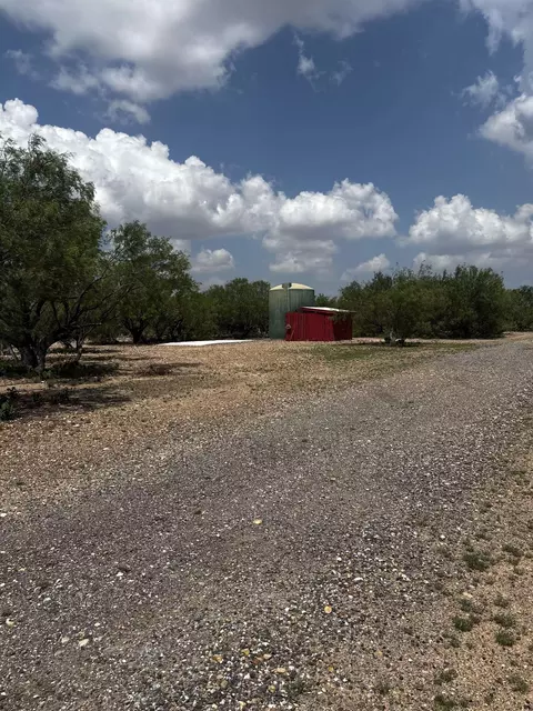 439 Ranch Road 7016c, Laredo, TX 78043 photo 7