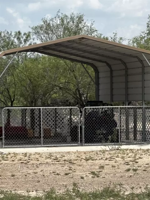 439 Ranch Road 7016c, Laredo, TX 78043 photo 8