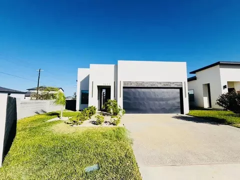 1602 Cordova Dr, Laredo, TX 78046