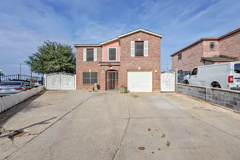 3012 St Isaac Lp, Laredo, TX 78046