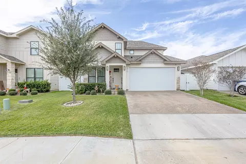 1316 Sambar Lp, Laredo, TX 78045
