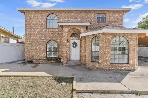 524 Norwich Lp, Laredo, TX 78045 photo 1