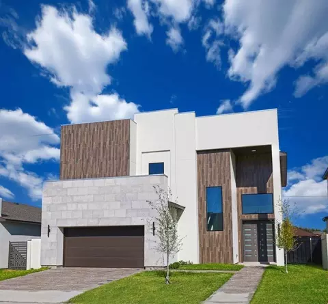 3812 Sun Valley Dr, Laredo, TX 78045