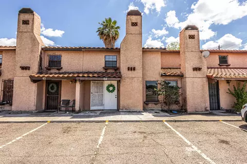 5500 Mcpherson Rd #64, Laredo, TX 78041