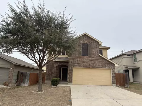 2040 Port Miami St, Laredo, TX 78045