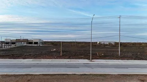 01 Ih-35 Access Rd, Cotulla, TX 78014