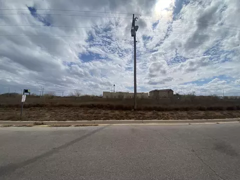 09 Ih-35 Access Rd, Cotulla, TX 78014