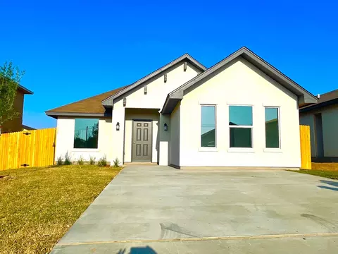 5429 Encanto Dr, Laredo, TX 78046 photo 1