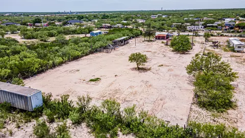 309 Main St, Laredo, TX 78043 photo 6