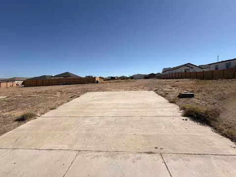 5225 Olite Rd, Laredo, TX 78046