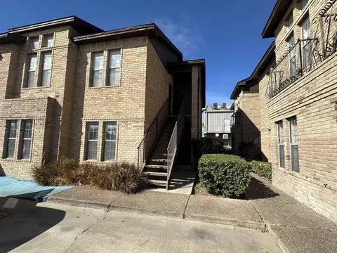 207 Martingale Ln #83, Laredo, TX 78041