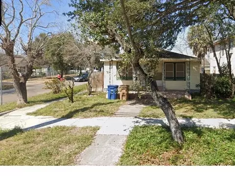 1724 Craig Ave, Corpus Christi, TX 78404
