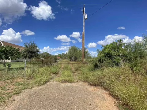 7 Acres Us Hwy 359, Oilton, TX 78371