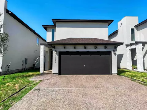 7926 Elka Lp, Laredo, TX 78045 photo 1